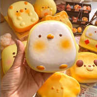 Jouet Squishy Toast Chick à Rebond Lent en PU Doux et Humide, Anti-Stress pour Enfants et Adultes