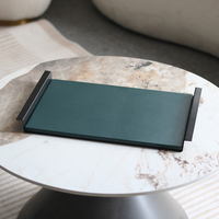 Assiette rectangulaire en cuir et métal vert foncé de style scandinave Assiette à fruits en bois MDF de taille personnalisée pour la cuisine domestique