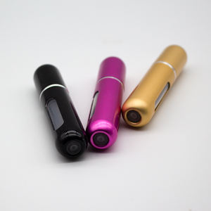 Venta al por mayor personalizar 5ml8ml10ml15ml20ml25ml <span class=keywords><strong>menta</strong></span> <span class=keywords><strong>verde</strong></span> viaje llevar envases cosméticos botella con atomizador rociador para lujo - Product Image 5