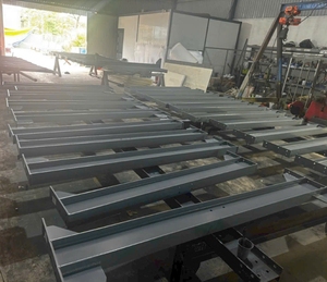 Poutre en H/ Poutre en I/ Structure en acier pour ascenseur du Vietnam pour système de structure d'ascenseur Épaisseur personnalisable, Installation facile - Product Image 4