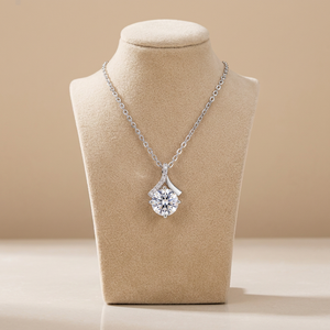 Collier pendentif ruban solitaire en diamant de laboratoire or luxueux, bijou raffiné, cadeau pour elle, accessoire charmant et étincelant - Product Image 3