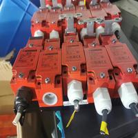 XCSA801 Interruptor de seguridad con bloqueo de puerta SIL3 PLe IP67, Control de acceso a zona de seguridad para puertas de máquina SIL3