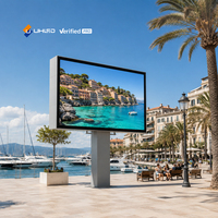 UHLED Led Billboard Dış Mekan Reklam Panosu Harici Led Ekran Tam Alüminyum Kabin IP66 960x960mm Otoyol Kenarı Reklam Panosu için