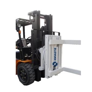 Carretilla elevadora diesel eléctrica hidráulica de <span class=keywords><strong>3</strong></span> toneladas de alta calidad de Venta caliente con abrazadera de horquilla nuevo diseño rotador de 360 grados mejores servicios - Product Image 1