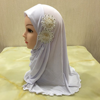 Hijab Arabe Deux Fleurs Exclusif Châle Musulman Chapeau de Prière pour Petites Filles de 2 à 7 Ans en Polyester