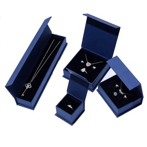 Cajas de Joyería Rectangulares Azul Marino de Estilo Simple, Juego de Cajas de Cartón Tipo Concha en Stock con Patrón Cuadrado - Product Image 1