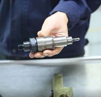 Herramienta de reparación de inyectores Common Rail ZQYM para inyectores de cuatro agujas, herramienta de medición de presión de arranque de la boquilla de inyección