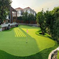 Résistant aux UV et à l'usure, pour divers terrains de golf extérieurs/intérieurs, à feuilles persistantes toute l'année avec une qualité constante