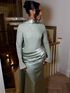 Sharon Said SF170 Elegante <span class=keywords><strong>Abito</strong></span> da Sera a Sirena con Maniche Lunghe e Sciarpa, Vestito da Cerimonia in <span class=keywords><strong>Raso</strong></span> Plissettato per Donna, Non Disponibile - Product Image 4