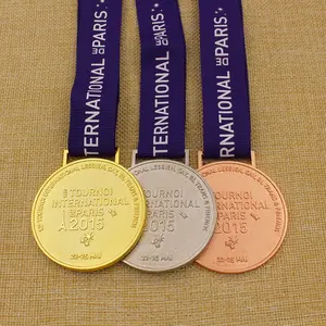 Marathon championships Medals Custom Swimming Soccer Karate Metal Medals Race Games Gold Silver Bronze Sports Metal Medallion