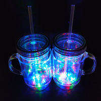 Werbeartikel: Transparenter LED-Bierkrug mit Deckel und Strohhalm für Halloween, Thanksgiving und Weihnachten