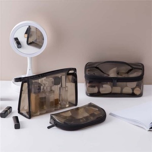 Borsa Cosmetica Trasparente in PVC con Cerniera e Logo Personalizzato, Impermeabile, per Trucchi - Product Image 1