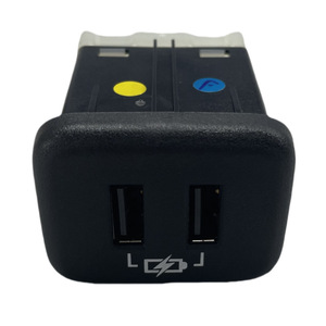 Dual <b>Usb</b> <b>Socket</b> Adapter For Buick Cadillac Chevrolet Malibu 13598459 13587198 - Product Image 1