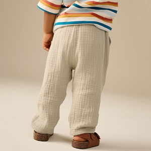 Vêtements pour bébés imprimés personnalisés pantalons de jogging <span class=keywords><strong>en</strong></span> mousseline de coton pour garçons vente <span class=keywords><strong>en</strong></span> gros OEM - Product Image 2