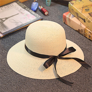 Nuevo <span class=keywords><strong>sombrero</strong></span> de Panamá de ala ancha de verano con lazo grande <span class=keywords><strong>plegable</strong></span> protección UV <span class=keywords><strong>sombrero</strong></span> de paja de mujer para deportes al aire libre viajes en la playa - Product Image 4