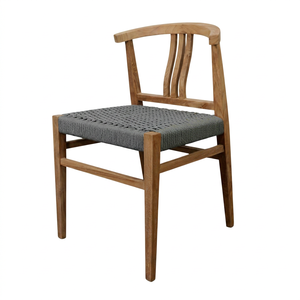 Chaise de salle à manger moderne en teck avec assise tressée, design minimaliste pour l'extérieur et la salle à manger, mobilier de maison durable - Product Image 1