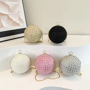 2024 Spring New Chain Crossbody Bag Small Round Bag Fashion New Style Fashion Ladies Handbags