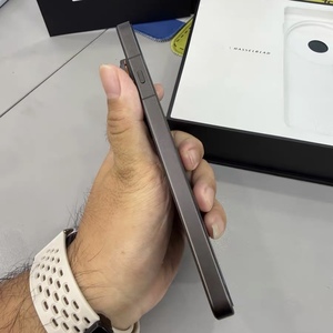 OPPA Find X9 Ultra หน้าจอ AMOLED 6.8 นิ้ว 120Hz 2K 5G ระบบปฏิบัติการ Android 13 Octa Core แรม 12GB/16GB ความจุ 256GB กล้องหน้า 32MP กล้องหลัง 200MP รองรับ CDMA LTE - Product Image 4