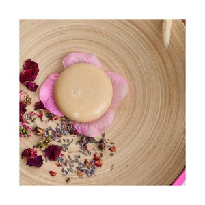 Venta al por mayor forma sólida lavado corporal Bmama humedad piel hidratada primer rubor en la mañana Floral Aroma exfoliante barra corporal - Product Image 6