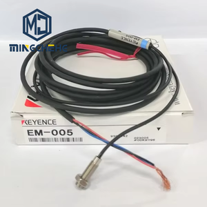 KEYENCE EM-005 พร้อมแอมพลิฟายเออร์ในตัว, เซ็นเซอร์ตรวจจับระยะใกล้ขนาดเล็ก รุ่น EM, แบบฝาครอบ M5 NPN EM 005 - Product Image 1