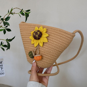 Floral Woven <b>Shoulder</b> <b>Bag</b> Summer Bohemian Style Single <b>Strap</b> Zipper Closure Brown Off White Women's Beach <b>Bag</b> - Product Image 1