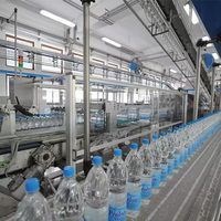 Ligne de production complète 4000 BPH pour usine d'eau, machine de purification d'eau, machine de production d'eau minérale 2000 L/heure avec soufflage