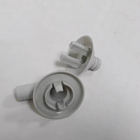 Bac de drainage extérieur en plastique sur mesure pour climatiseur avec connecteur de sortie d'eau pour la collecte des condensats