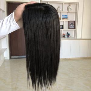 Topper de Cabello Humano Virgen Europeo Natural Invisible 6.5X7 con Base de Seda y Cabello con Cutícula Alineada y Tejido Completo en las Puntas - Product Image 6