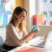 Balles anti-stress, jouets à presser, cube rafraîchissant exquis, jouet sensoriel pour adultes pour soulager l'anxiété et le stress, jouet anti-stress en forme de glaçon