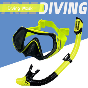 Masque de plongée pour adultes avec lentille en verre trempé à système Dry Top, équipement de sports nautiques - Product Image 4