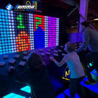 Jeu interactif de compétition par équipe avec boutons LED multi-joueurs pour centre de jeux et arène de divertissement intérieure