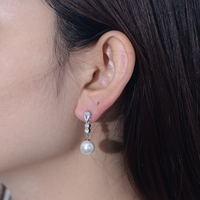 KE5376 Elegantes Pendientes de Perlas Colgantes para Regalo, Joyería Artesanal de Madreperla para Damas
