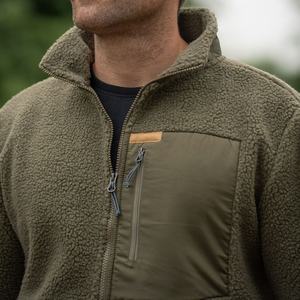 جاكيتات شتوية للجنسين بنمط التمويه مع جيب صدر، تصميم كلاسيكي بسحاب، ثقيلة الوزن، مصنوعة من البوليستر المعاد تدويره مع بطانة شيربا - Product Image 2