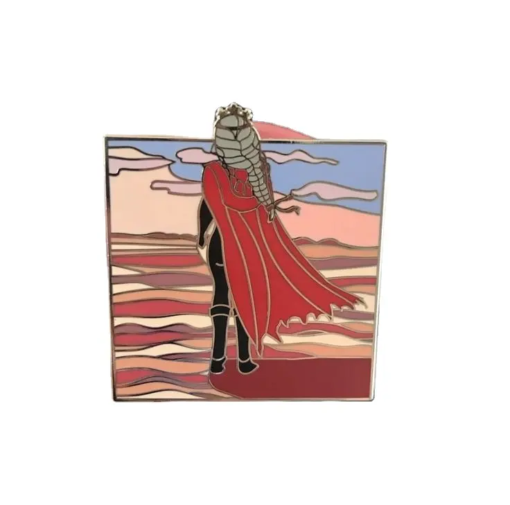 Queen Desert Princess Game Anime Cina Enamel Lapel Pin produsen lencana kerajinan logam grosir koin bros Pin