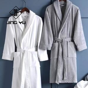 Peignoir de bain en coton 100% de haute qualité personnalisé pour hôtel étoilé, col en V, pour toutes les saisons, peignoir pour adultes avec logo personnalisé - Product Image 1