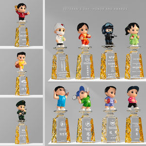 DEMO Fabricante Muñeca Figura <span class=keywords><strong>DE</strong></span> ACCIÓN Trofeo <span class=keywords><strong>de</strong></span> cristal Tazas Trofeos Personalizados Dibujos animados <span class=keywords><strong>Carrera</strong></span> Muñeca Trofeos <span class=keywords><strong>de</strong></span> cristal - Product Image 6