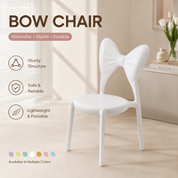 Chaise de fête pour enfants en plastique moderne, vente chaude de l'usine du fabricant, idéale pour les fêtes et le salon