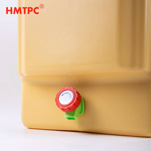 Camping Portable <span class=keywords><strong>20L</strong></span> 30L plastique Jerry Can HDPE seau <span class=keywords><strong>d</strong></span>'<span class=keywords><strong>eau</strong></span> <span class=keywords><strong>avec</strong></span> <span class=keywords><strong>robinet</strong></span> et bouteille de savon liquide Lotion - Product Image 4