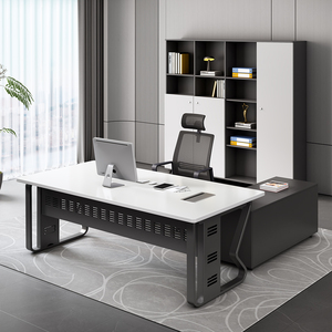 Escritorio Ejecutivo de Oficina Moderno y Exclusivo de Lujo para Jefe/CEO con Gabinete Modular Personalizable de Madera - Product Image 3