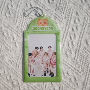 Porta Tarjetas de Crédito y Photocards de Kpop Personalizado con Material de PVC Transparente y Llavero - Product Image 1