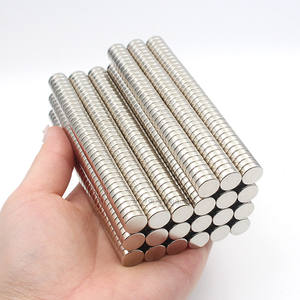 Venta al por mayor de neodimio <span class=keywords><strong>Disco</strong></span> <span class=keywords><strong>Magneto</strong></span> 4X2 5X2 Imanes de <span class=keywords><strong>disco</strong></span> Soldadura permanente industrial y servicios de doblado incluidos - Product Image 3