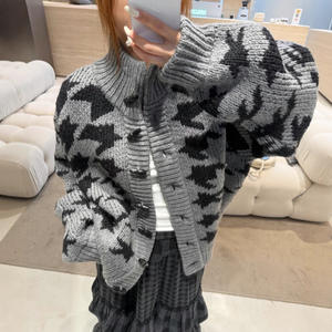 2025 autunno inverno nuovo <span class=keywords><strong>Cardigan</strong></span> in maglia spessa arancione con motivo a <span class=keywords><strong>poule</strong></span> Casual a maniche lunghe stile retrò ampio da donna - Product Image 3