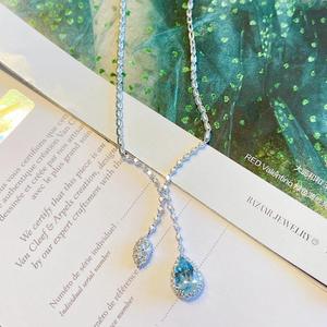 เวนชี เอส 925 สร้อยคอจี้เงินแท้ ประดับเพชรหลากสี ดีไซน์หรูหรา รูปใบโคลเวอร์ สไตล์ยุคกลาง สวยงามโดดเด่น - Product Image 1