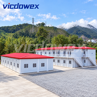 VICDOWEX Maison conteneur préfabriquée avec toit à quatre pignons et construction en panneaux sandwich pour entrepôt, bureau, bâtiment et hébergement