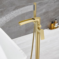 Robinet mitigeur de baignoire sur pied eau chaude et froide fournie bec cascade finition or brossé laiton baignoire mitigeur robinet