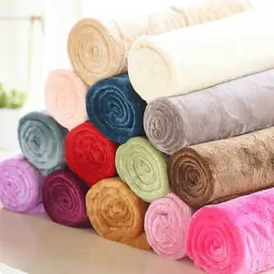 Çin fabrika flanel kumaş ucuz toptancı için uygun kanepe kılıfı battaniye pijama astar yatak ev tekstili pazen kumaş