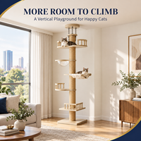 Grand arbre à chat et lit pour chat, design gain de place du sol au plafond en bois massif, tout-en-un pour usage intérieur avec jouet ludique