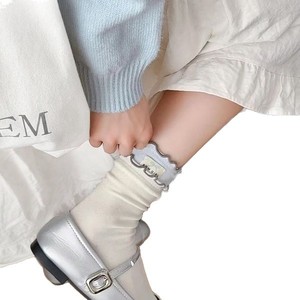 Chaussettes bleues à nœud papillon pour femmes, respirantes, absorbant la sueur, style mi-mollet, mode coréenne, printemps été - Product Image 4