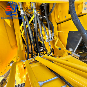 รถขุดตีนตะขาบ Komatsu PC200 มือสอง สภาพดี น้ำหนัก 20 ตัน ของแท้จากญี่ปุ่น พร้อมมอเตอร์ เครื่องยนต์ ปั๊ม ลูกปืน ขาย - Product Image 5