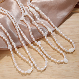 Freshwater Pearl Beaded Necklace And <b>Bracelet</b> <b>Set</b> Heart Shape Irregular Women's Everyday Wear Stainless Steel 18K Gold Plated - Product Image 2